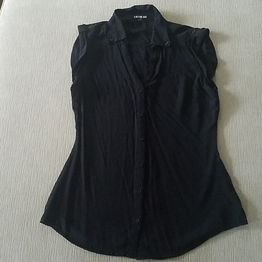 Express Button Down